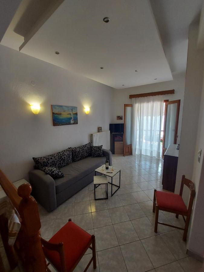 George'S Apartment Loutraki  Exterior foto